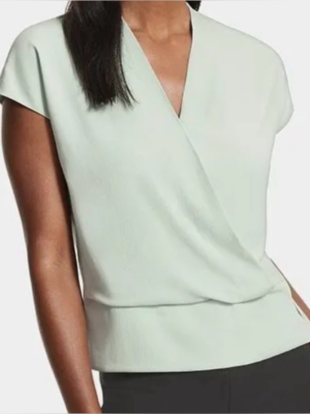 MM Lafleur The Antonia Top - Eco Soft Wave
Mint Green Draped V-Neck Blouse